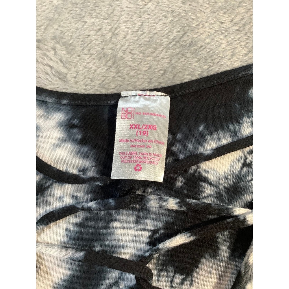No Boundaries Girls XXL Black White Tie Dye Top Strappy V-Neck Knot Front Tee - Picture 2 of 7